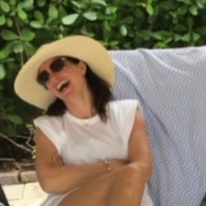 Meet your Posher, Posh